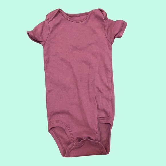 Carter’s Baby Bodysuit – Burgundy Short Sleeve Solid Cotton One-Piece Size 18M - Picture 2 of 7